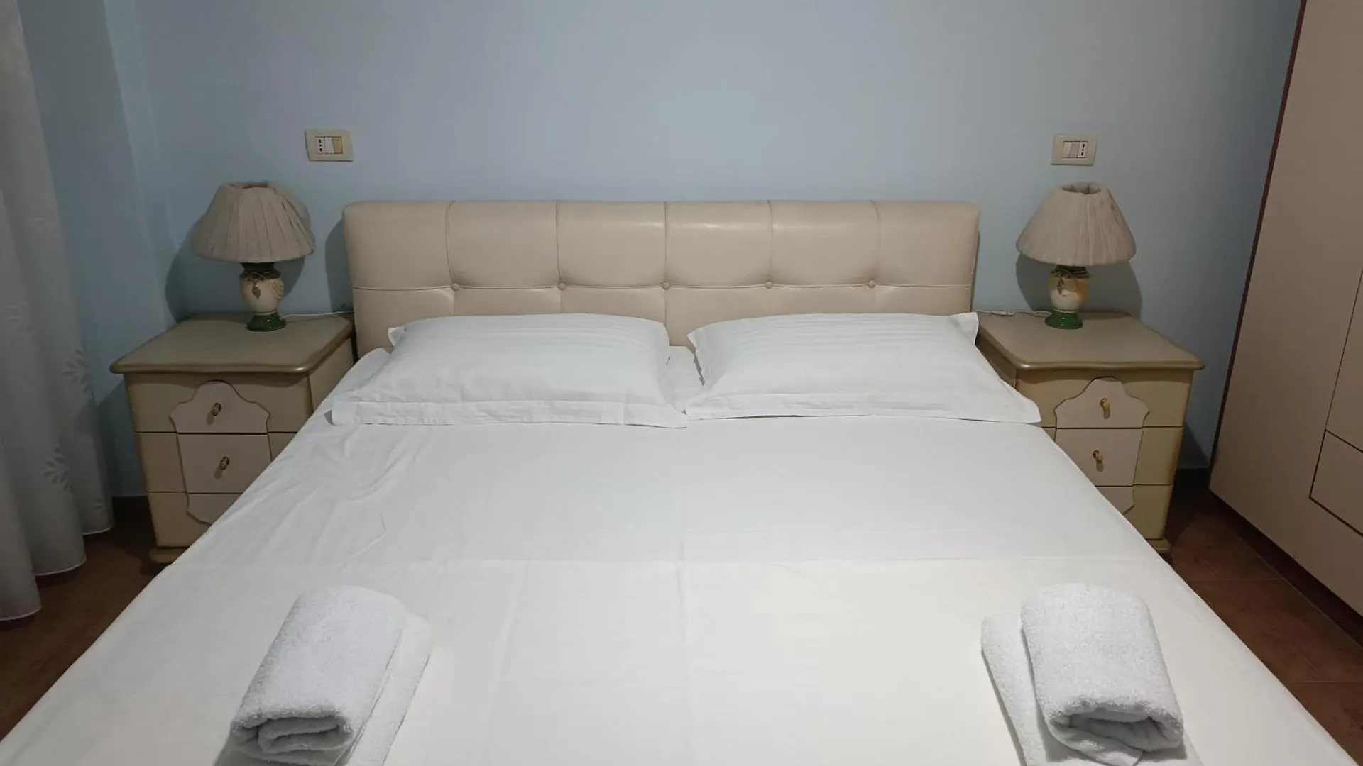 Seaside Apartment Durrës